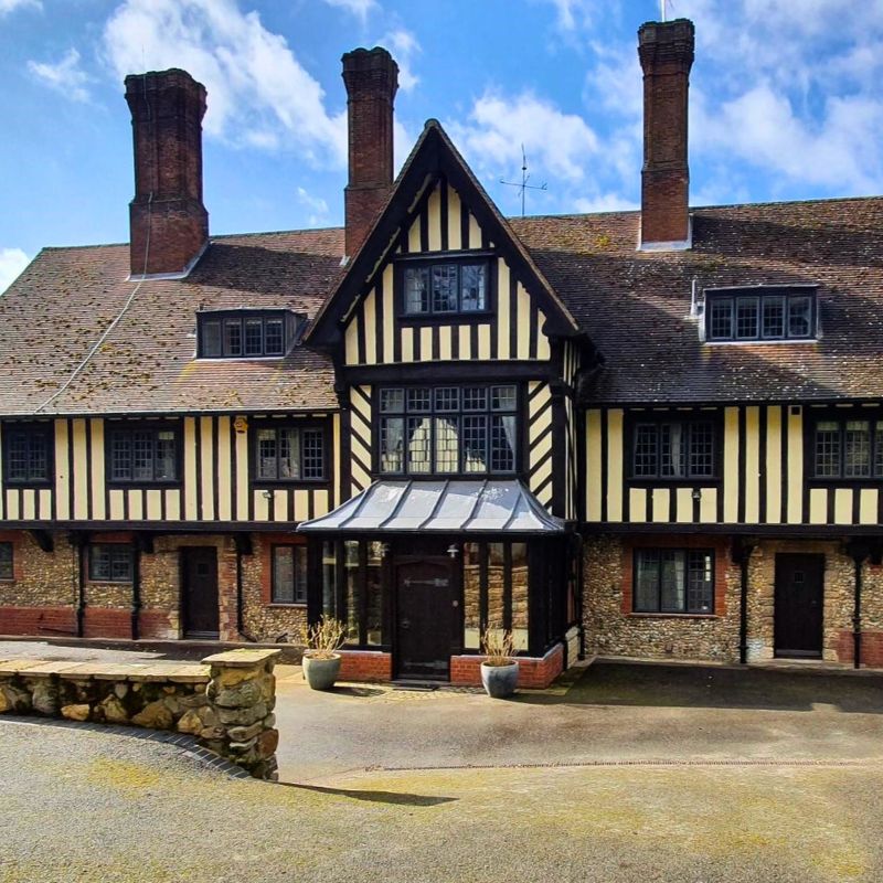 Hardwick Manor